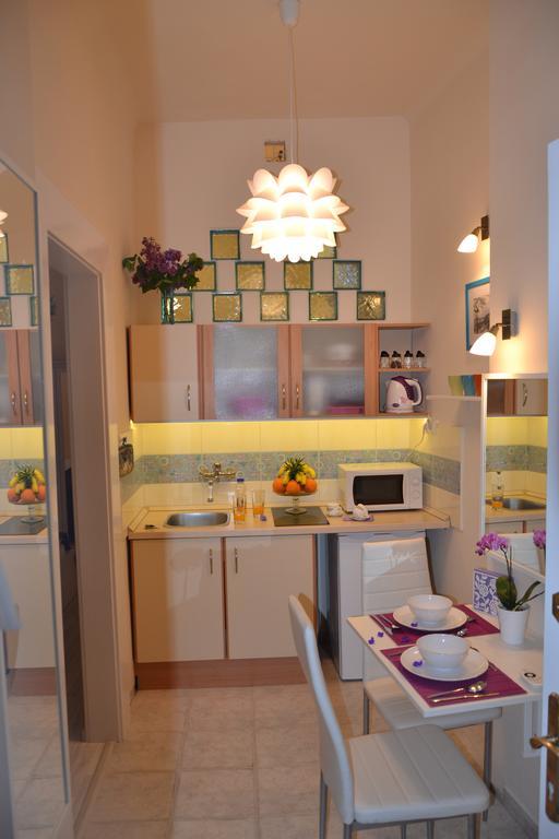 Magnolia Terazze Street Parking Apartment Boedapest Buitenkant foto
