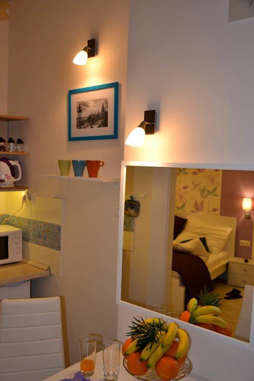 Magnolia Terazze Street Parking Apartment Boedapest Buitenkant foto